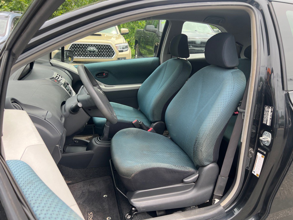 2007 Toyota Yaris Image 14