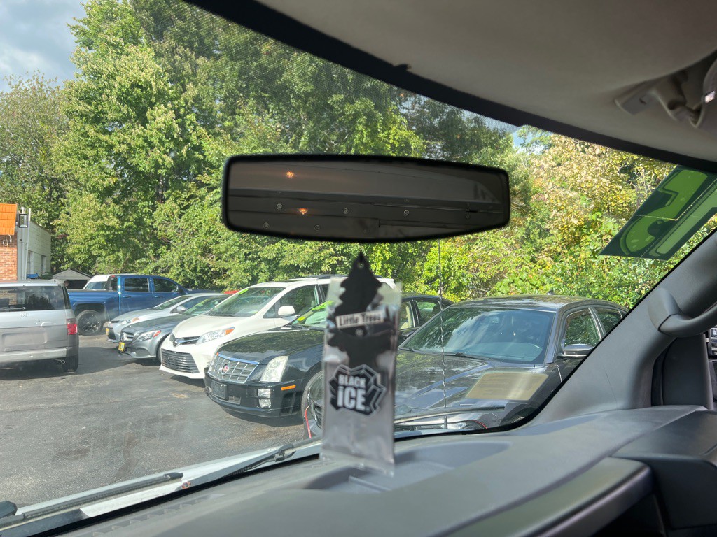 2015 GMC Savana Image 25