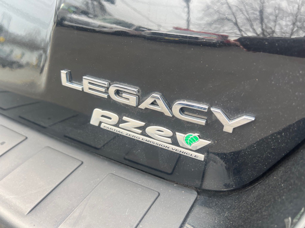 2013 Subaru Legacy Image 37