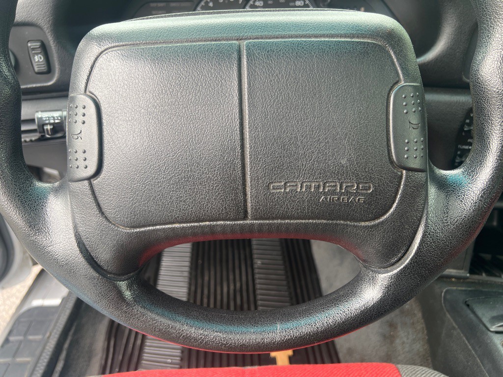 1995 Chevrolet Camaro Image 16