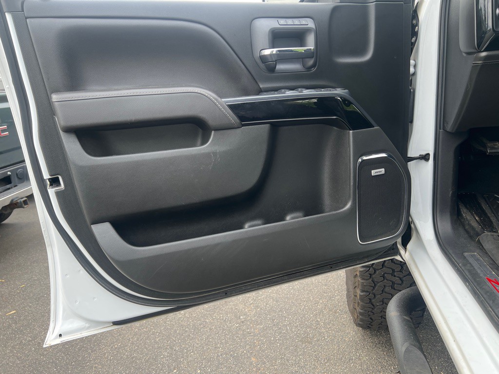 2017 Chevrolet Silverado 1500 Image 9