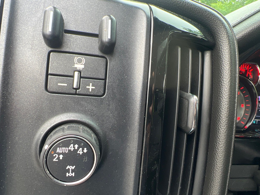 2017 Chevrolet Silverado 1500 Image 23