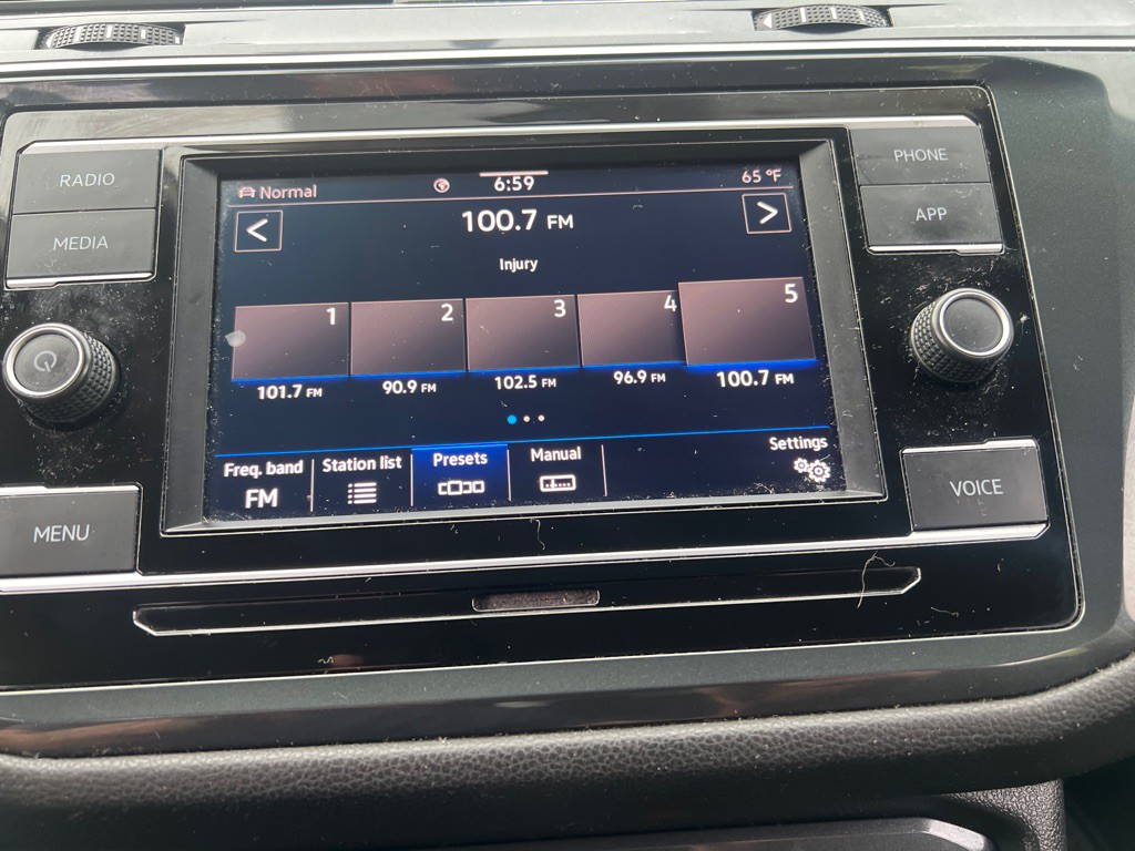 2020 Volkswagen Tiguan Image 26