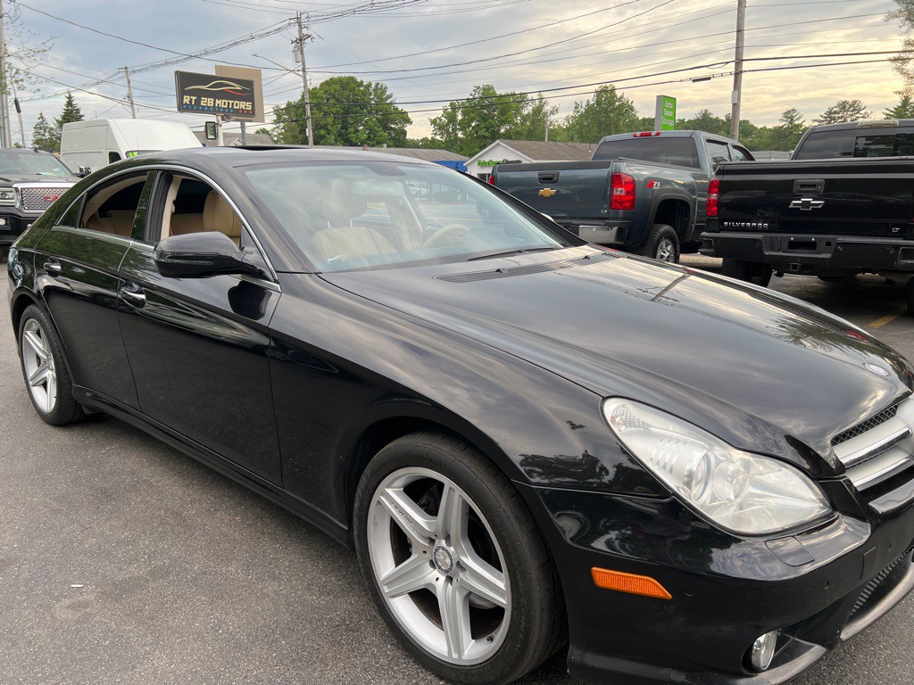 2011 Mercedes-Benz CLS-Class Image 6