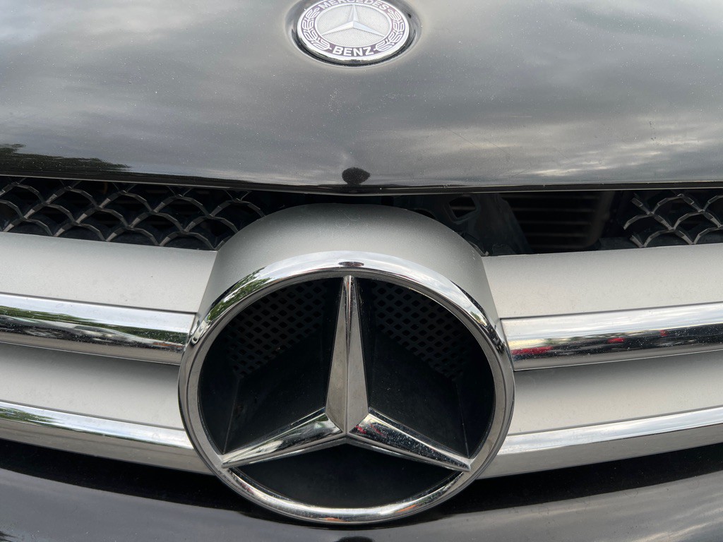 2011 Mercedes-Benz CLS-Class Image 38