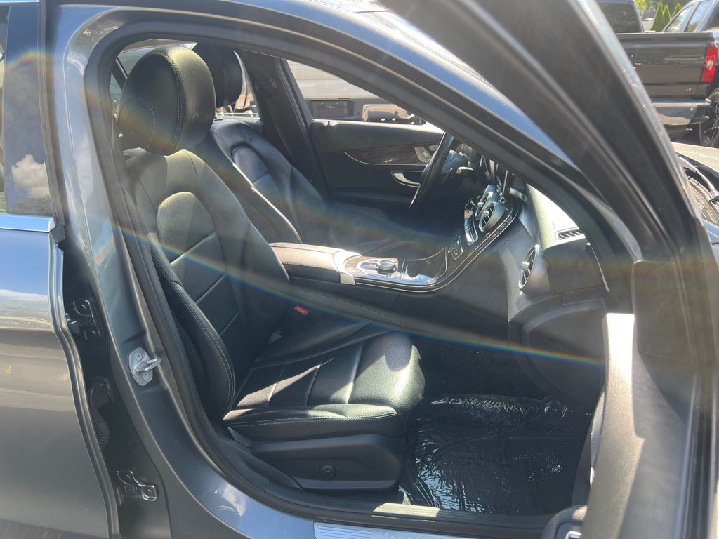 2017 Mercedes-Benz C-Class Image 15