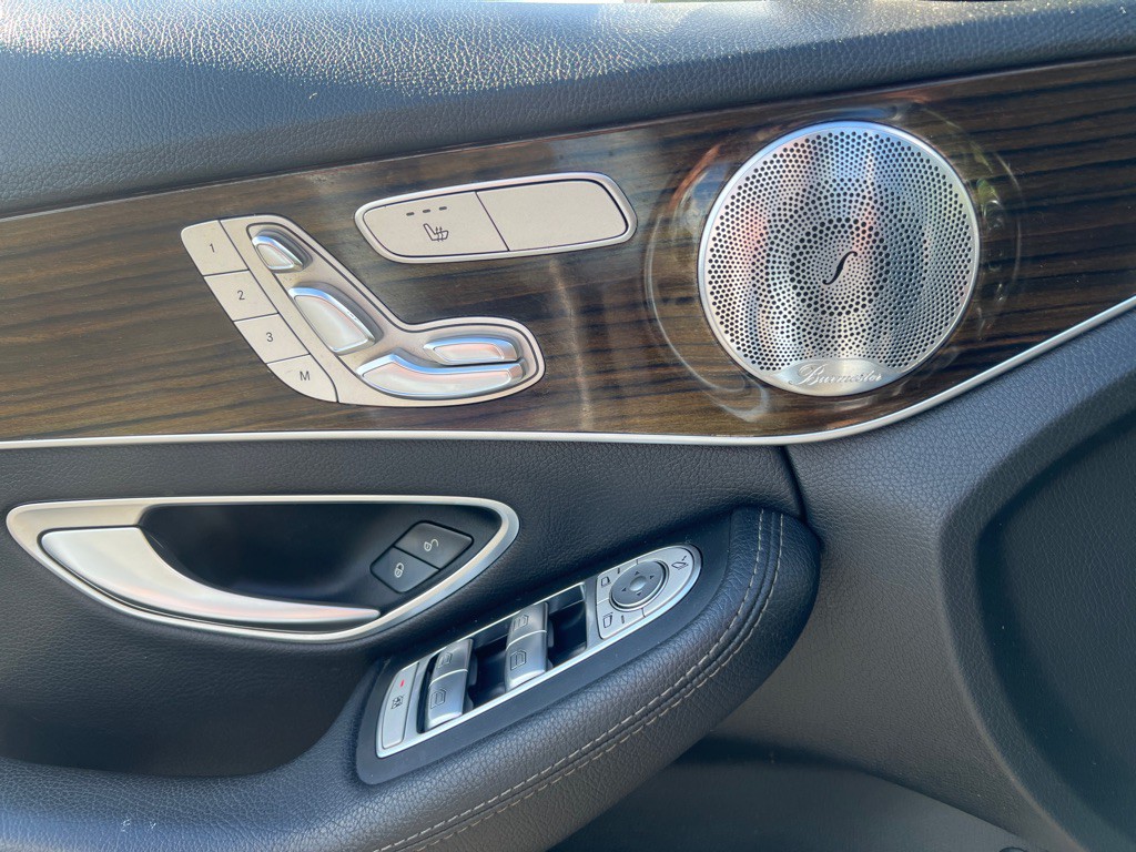 2017 Mercedes-Benz C-Class Image 18