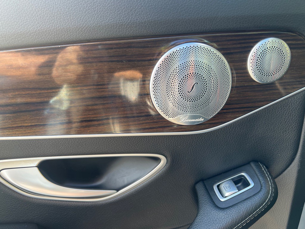 2017 Mercedes-Benz C-Class Image 19