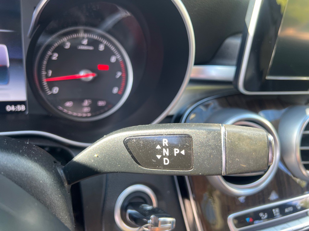 2017 Mercedes-Benz C-Class Image 27