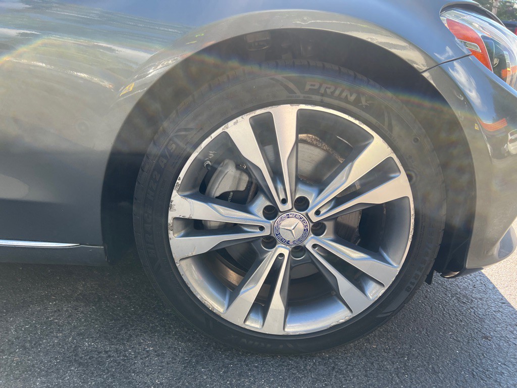 2017 Mercedes-Benz C-Class Image 36