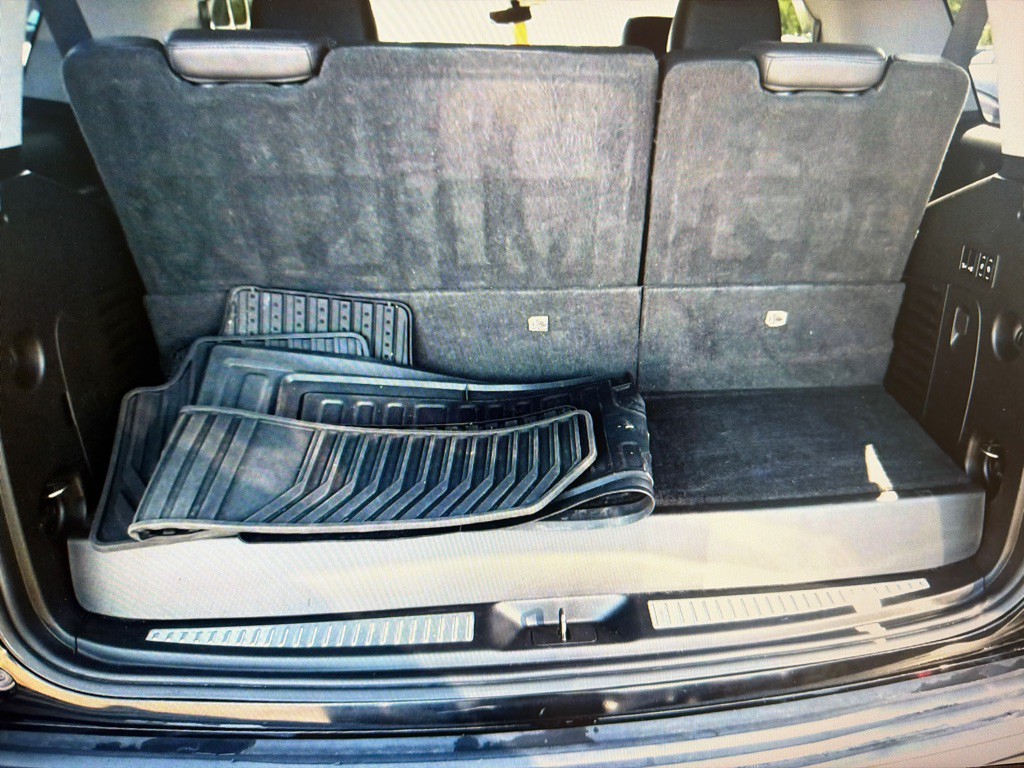 2018 Cadillac Escalade Image 6