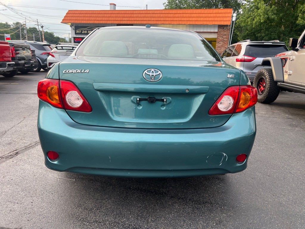2010 Toyota Corolla Image 4