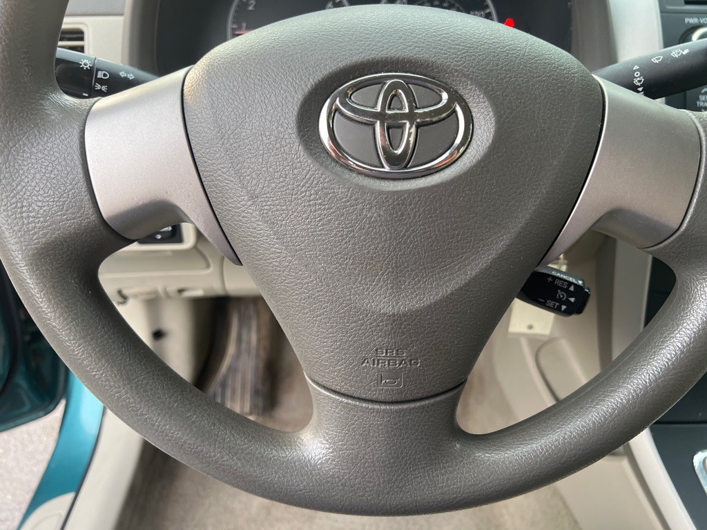 2010 Toyota Corolla Image 17