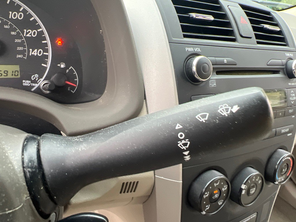 2010 Toyota Corolla Image 19