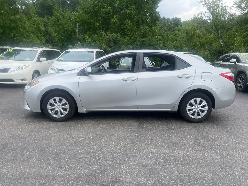 2014 Toyota Corolla Image 2