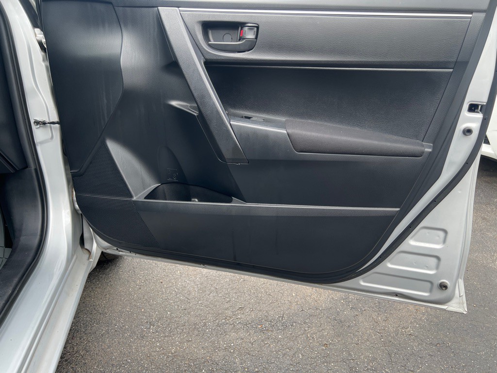 2014 Toyota Corolla Image 10
