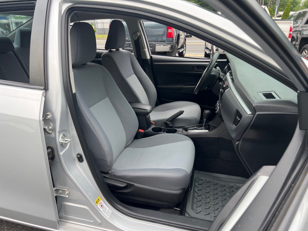 2014 Toyota Corolla Image 14