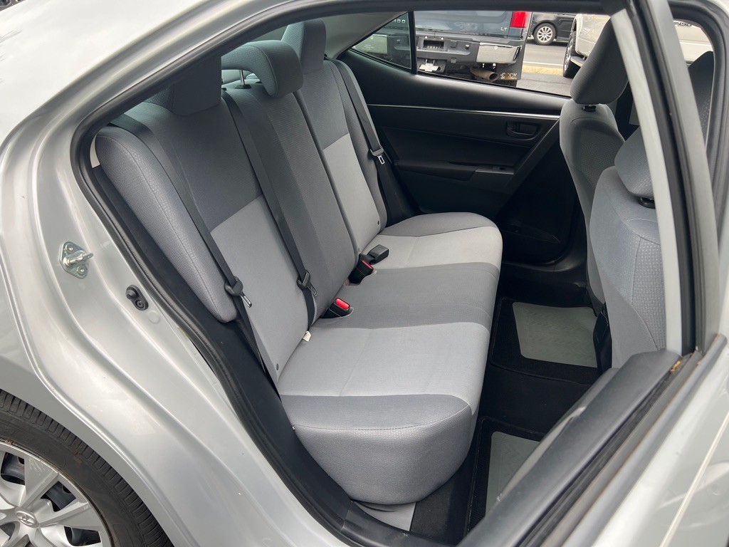 2014 Toyota Corolla Image 15