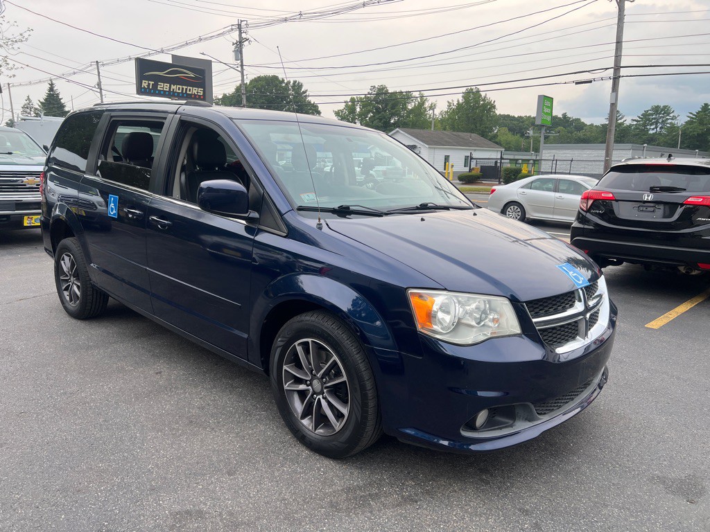2017 Dodge Grand Caravan Image 8