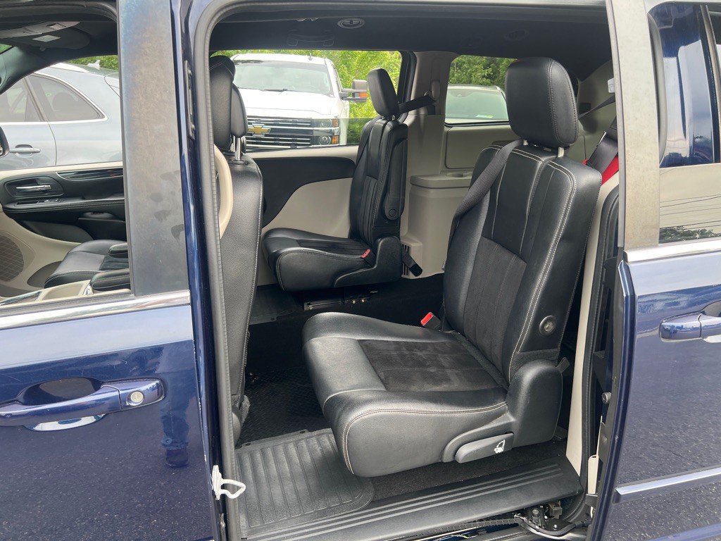 2017 Dodge Grand Caravan Image 14