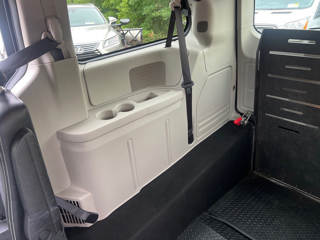 2017 Dodge Grand Caravan Image 18