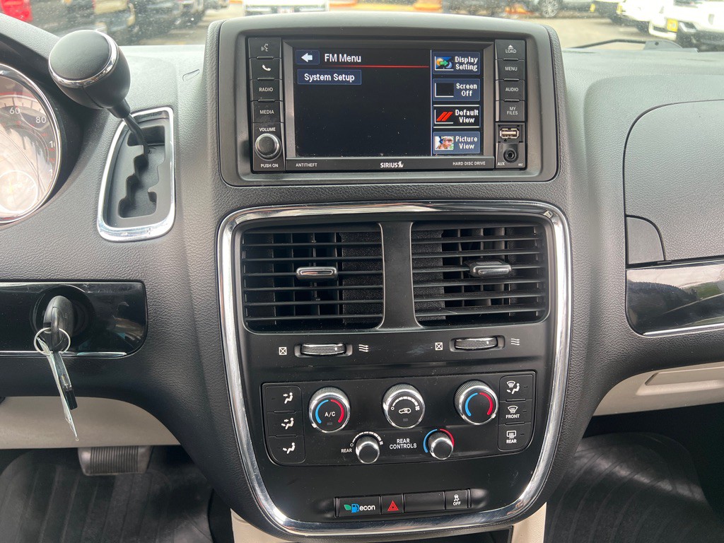 2017 Dodge Grand Caravan Image 30