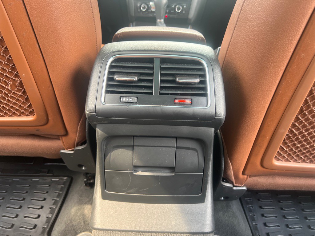 2012 Audi Q5 Image 19
