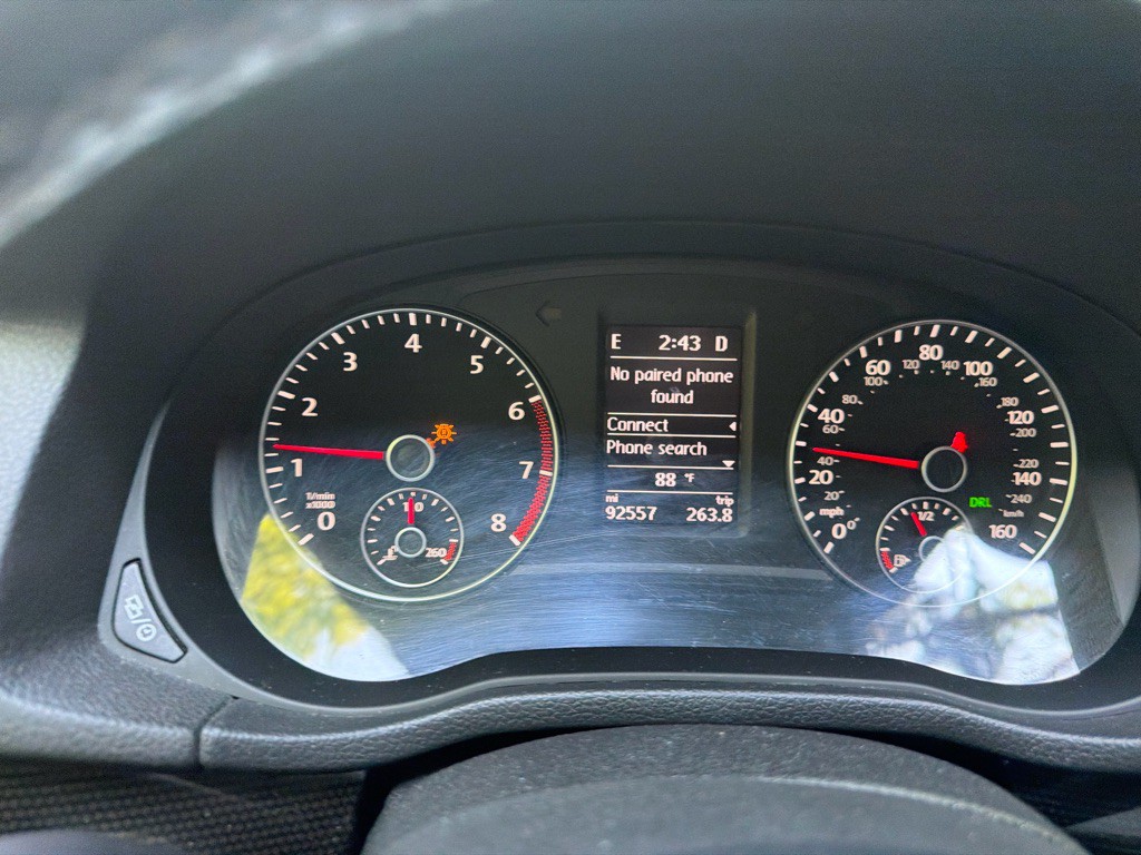 2015 Volkswagen Passat Image 68