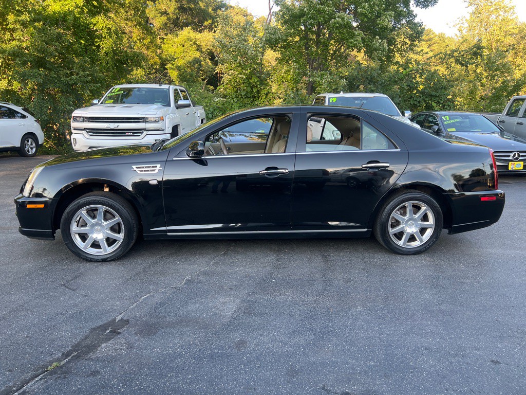 2008 Cadillac STS Image 2
