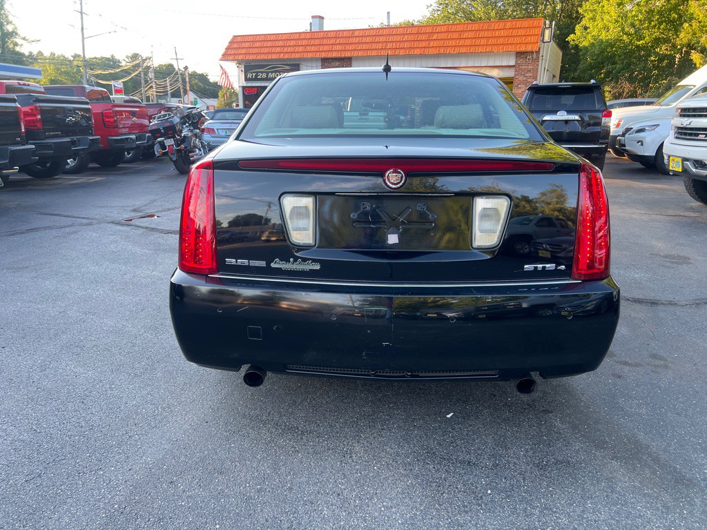 2008 Cadillac STS Image 4