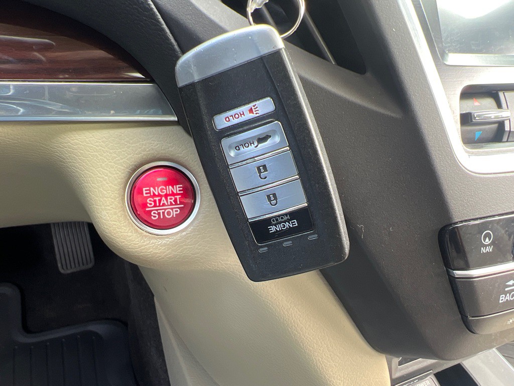 2014 Acura MDX Image 29