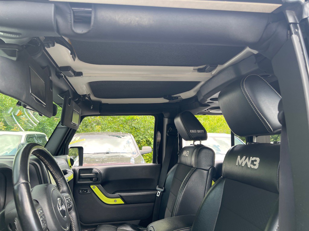 2012 Jeep Wrangler Unlimited Image 24