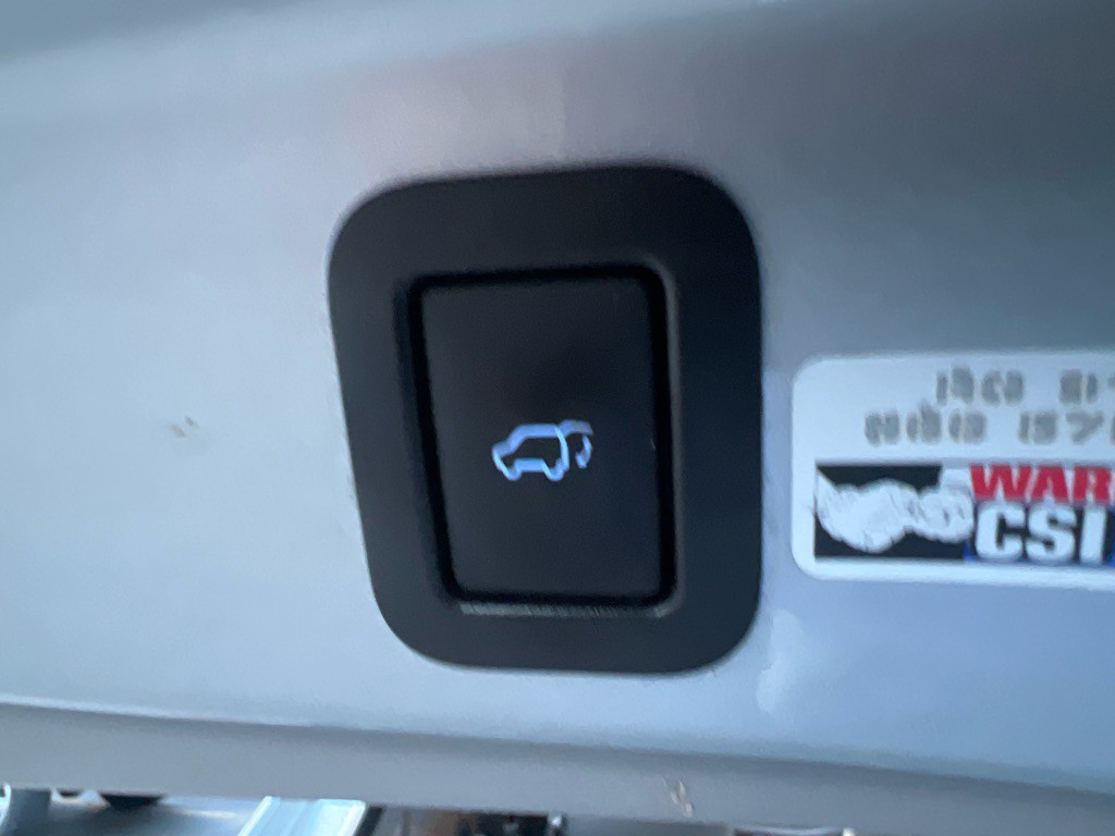 2018 Toyota Highlander Image 7