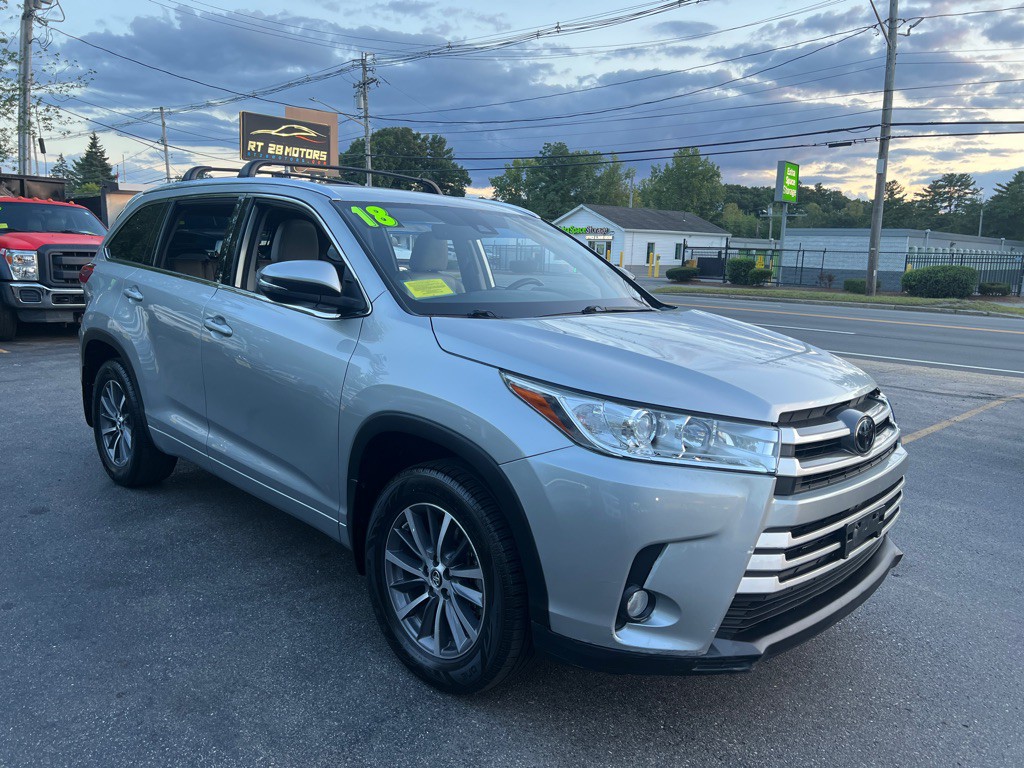 2018 Toyota Highlander Image 8