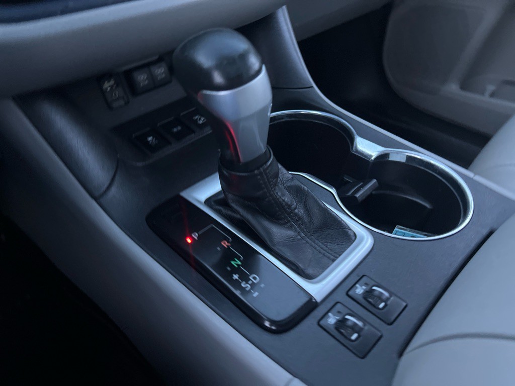2018 Toyota Highlander Image 27