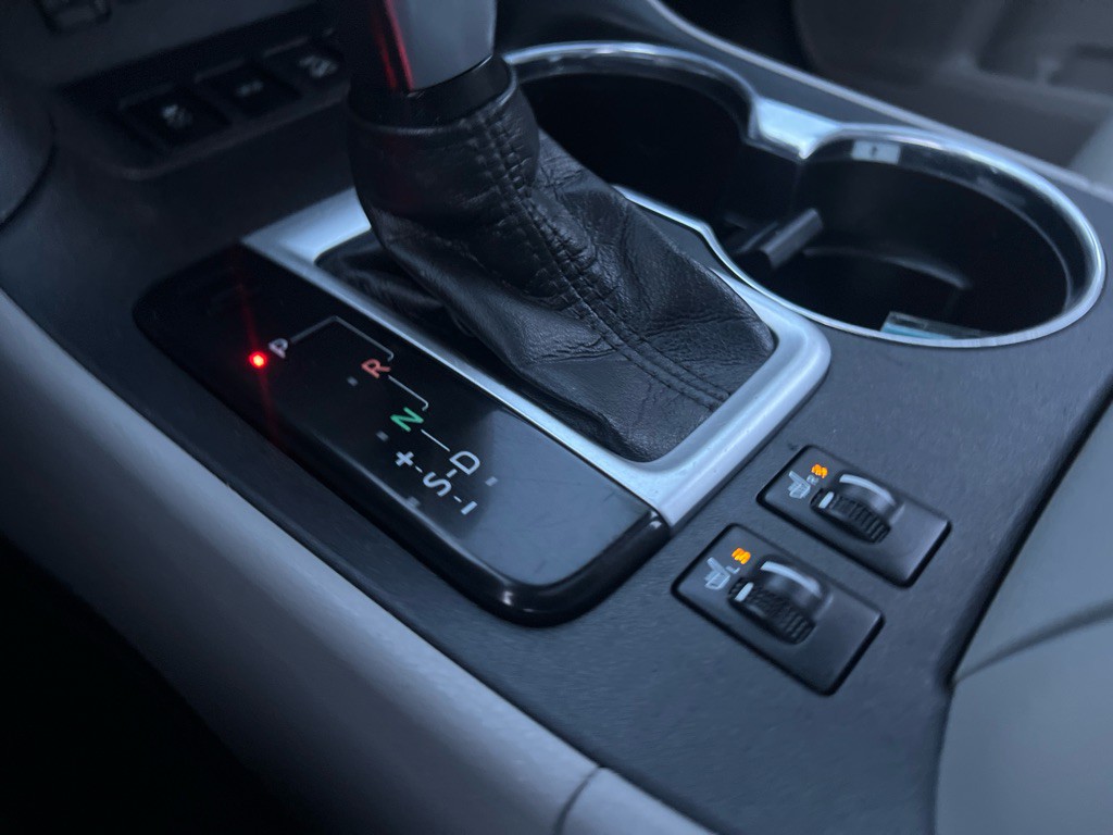 2018 Toyota Highlander Image 28