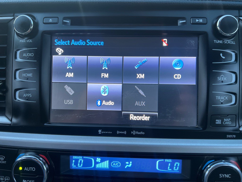 2018 Toyota Highlander Image 29