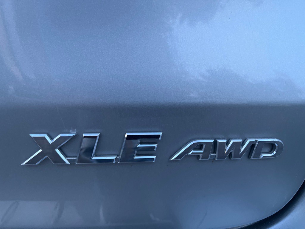 2018 Toyota Highlander Image 44