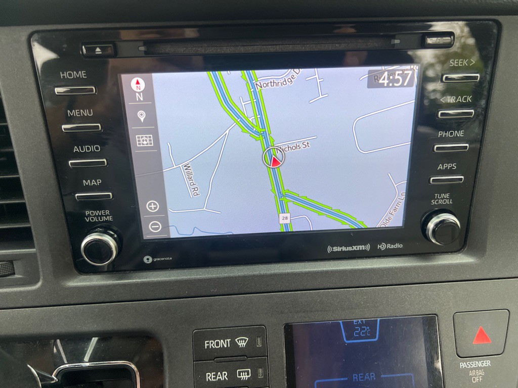 2020 Toyota Sienna Image 33