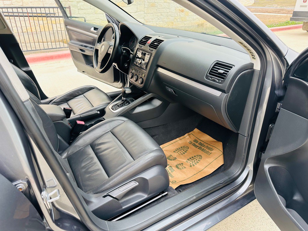 2006 Volkswagen Jetta Image 5