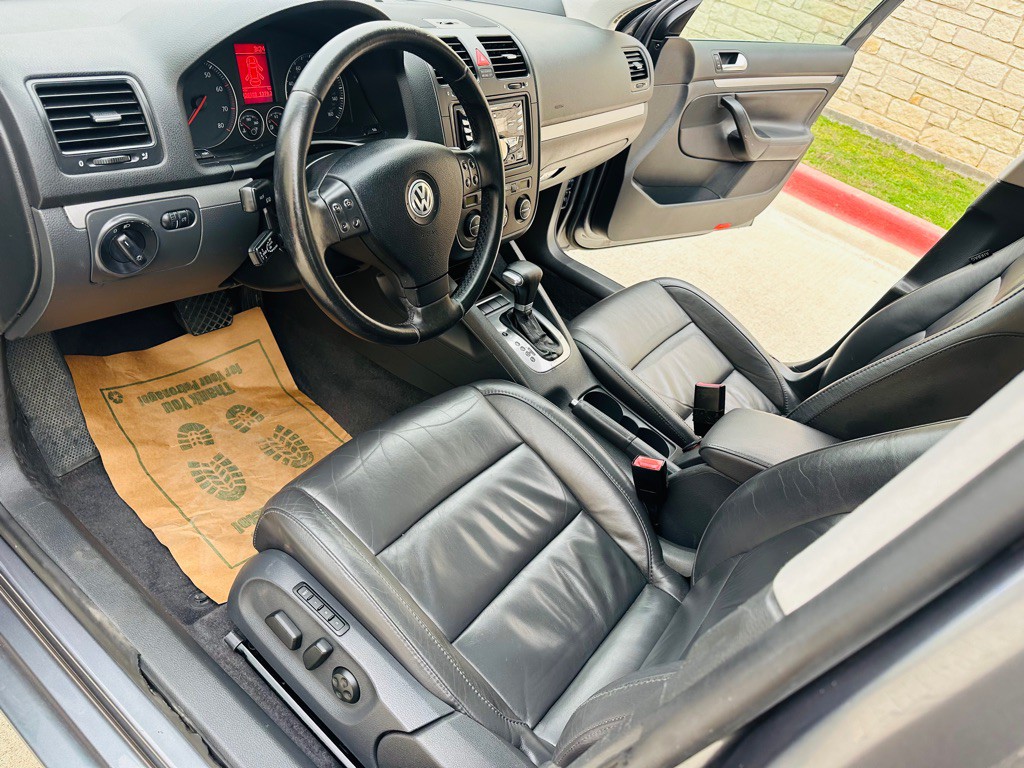 2006 Volkswagen Jetta Image 8