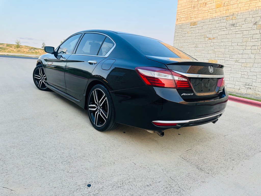 2016 Honda Accord Image 3