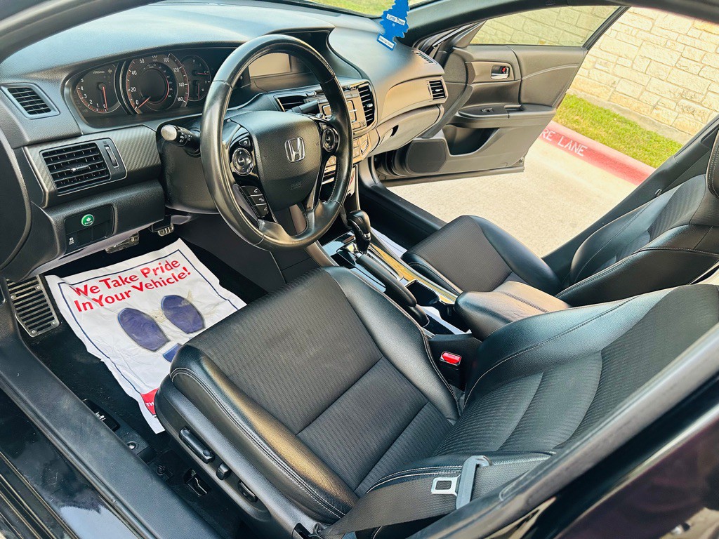 2016 Honda Accord Image 8