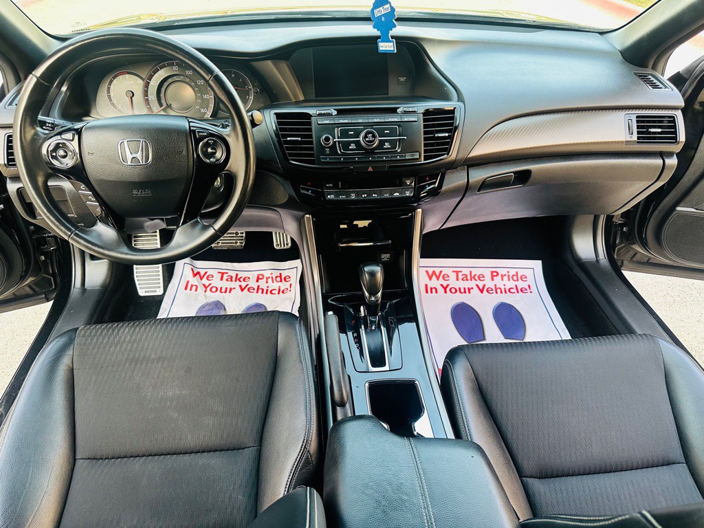 2016 Honda Accord Image 9