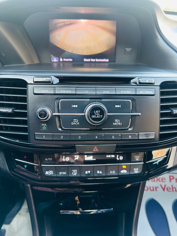 2016 Honda Accord Image 10