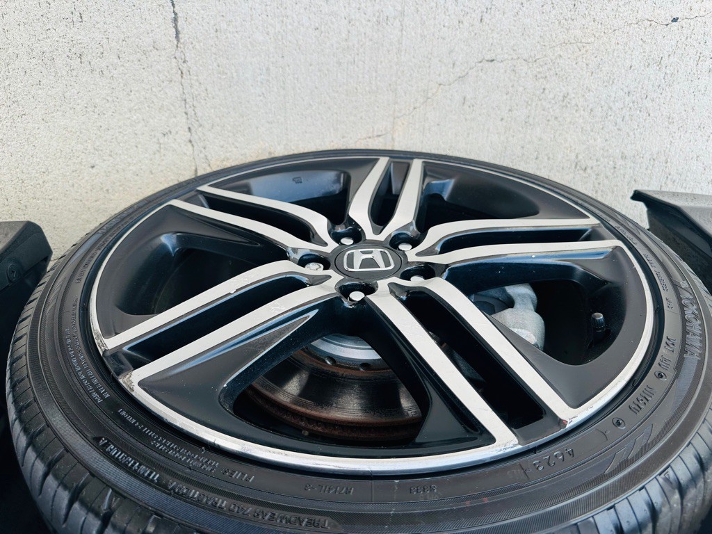 2016 Honda Accord Image 12