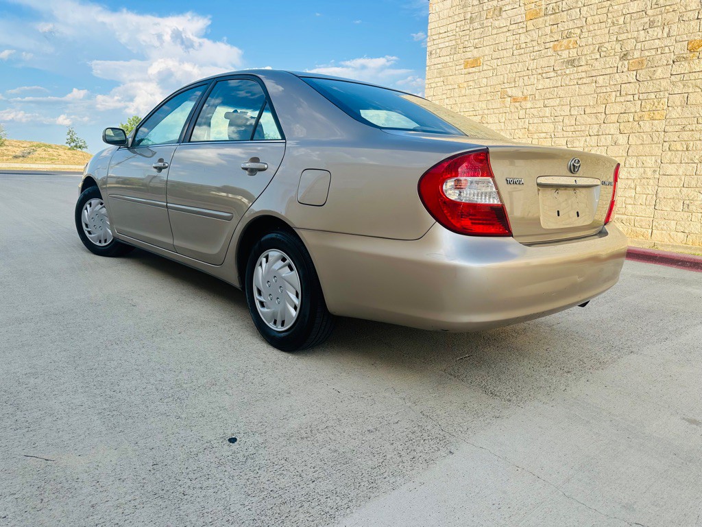 2002 Toyota Camry Image 3
