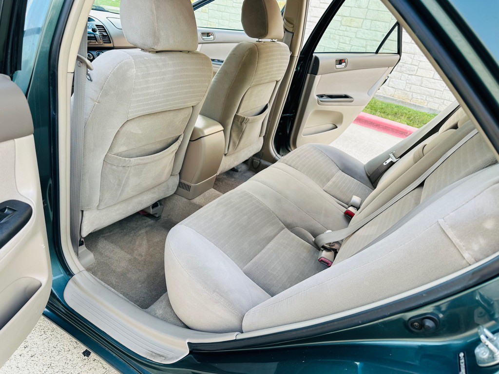 2005 Toyota Camry Image 7