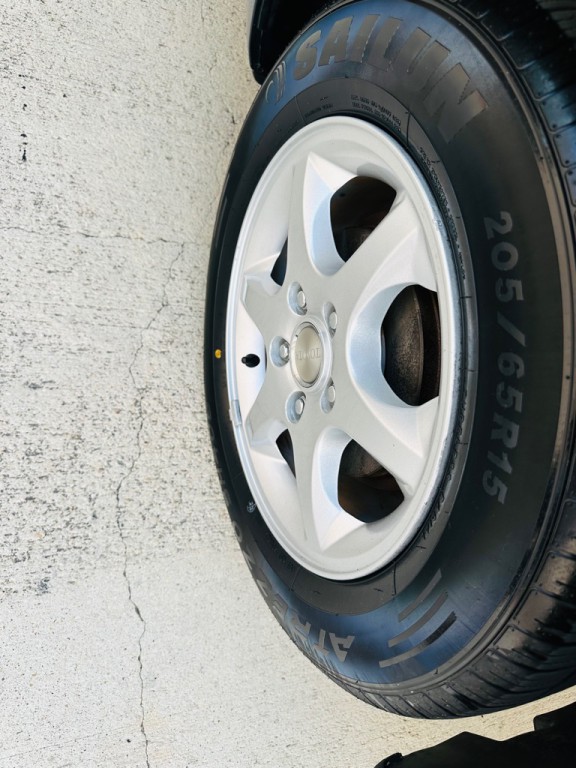 2005 Toyota Camry Image 13