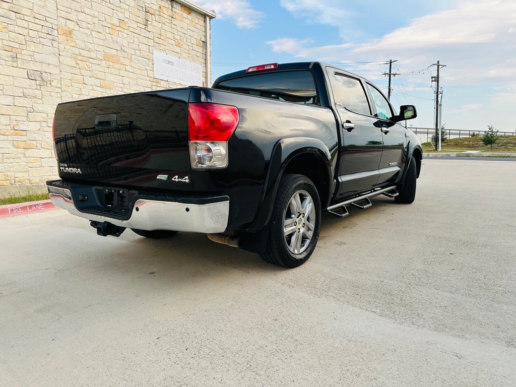 2011 Toyota Tundra Image 2